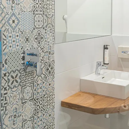 Saccardi & - Adults Only Caselle Di Sommacampagna