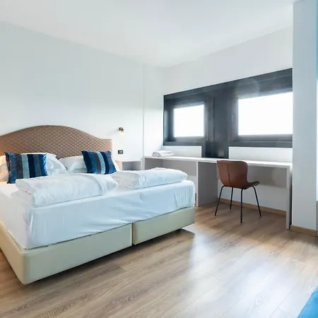 Saccardi & - Adults Only Szálloda