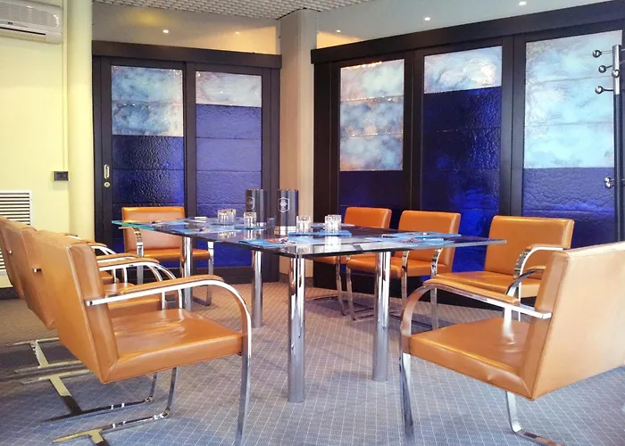 Saccardi & - Adults Only