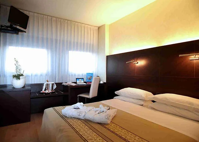 Saccardi & - Adults Only